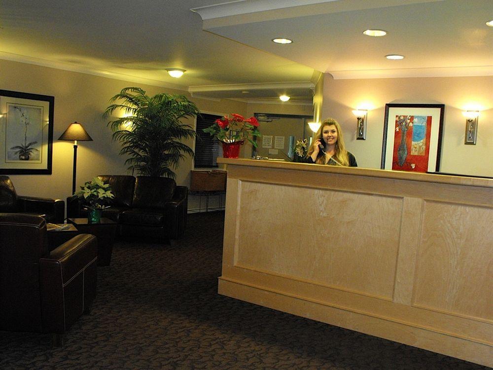 Glenwood Inn & Suites Trail Εξωτερικό φωτογραφία