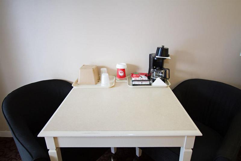 Glenwood Inn & Suites Trail Εξωτερικό φωτογραφία