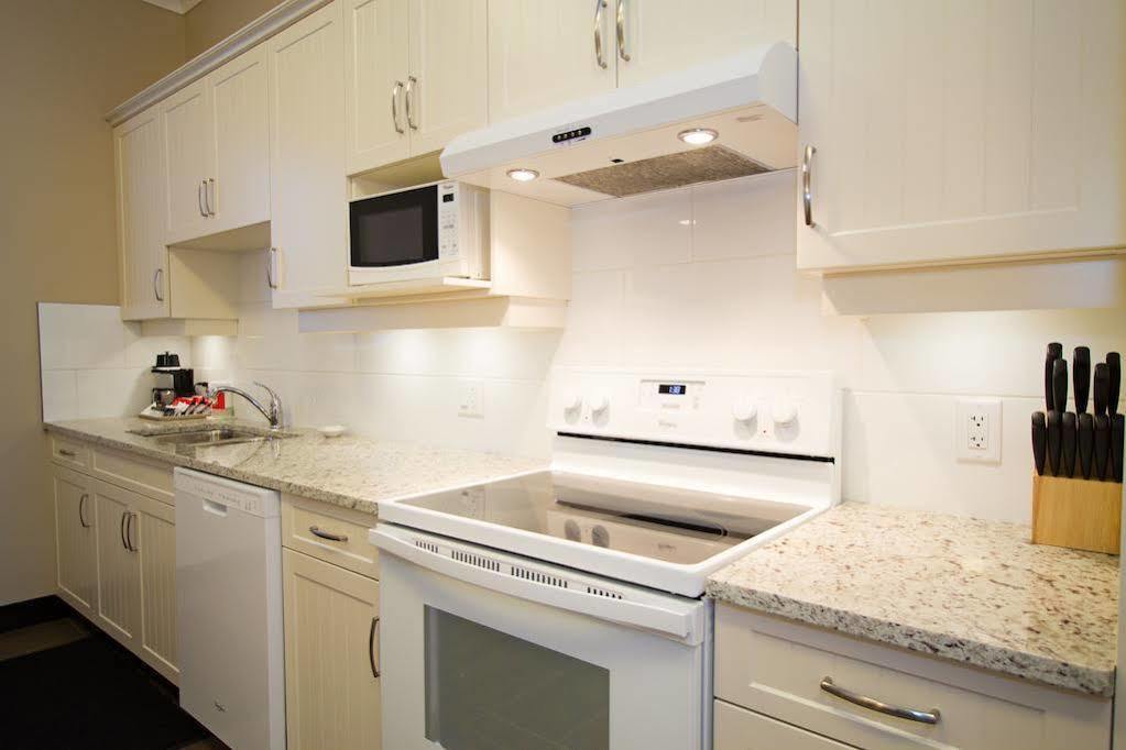 Glenwood Inn & Suites Trail Εξωτερικό φωτογραφία