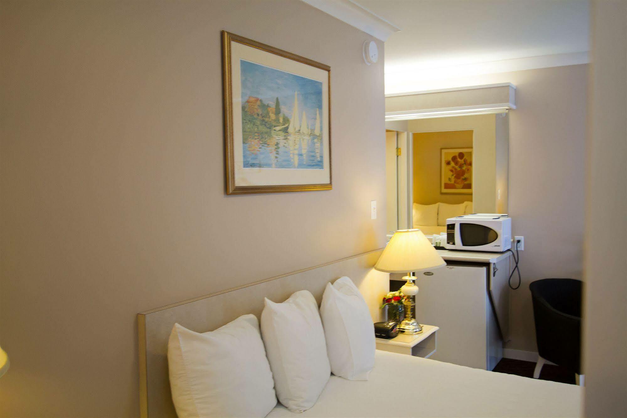 Glenwood Inn & Suites Trail Εξωτερικό φωτογραφία